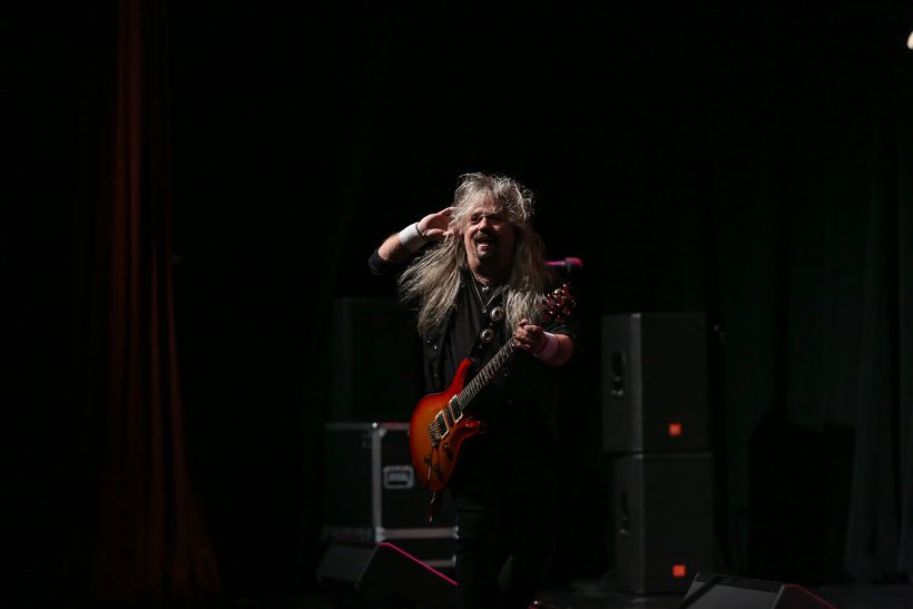 Molly Hatchet photo 7