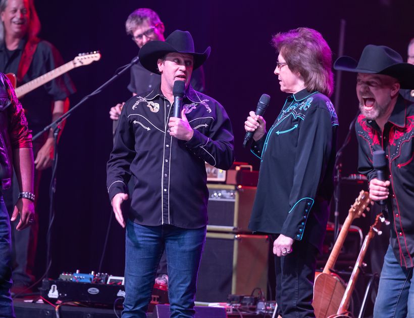 Nashville Roadhouse, Behind the Scenes photo 5
